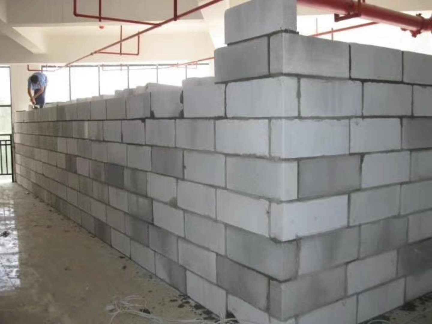 嘉定蒸压加气混凝土砌块承重墙静力和抗震性能的研究
